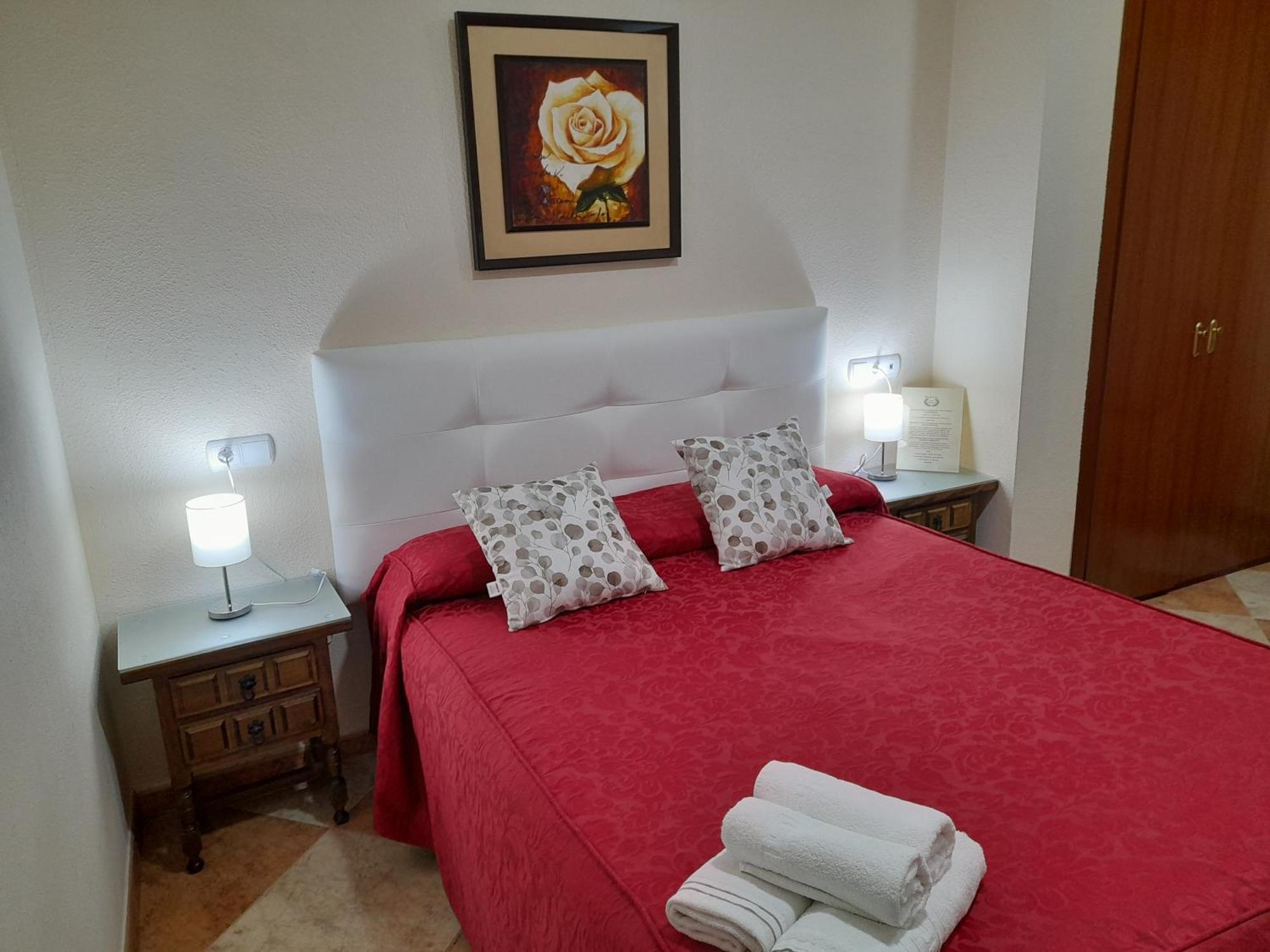Hostal San Roque Guadalajara Bagian luar foto