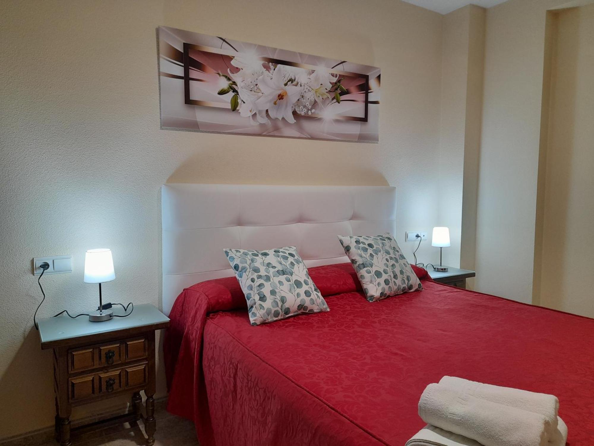 Hostal San Roque Guadalajara Bagian luar foto